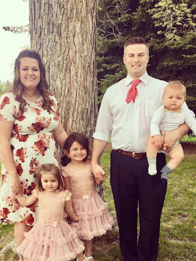 Pregnant and diagnosed with cancer, Alicia chose life for her baby boy image