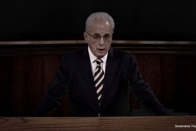pastor john macarthur
