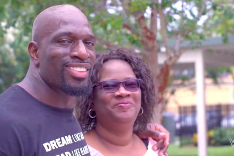 WWE, Titus O'Neil