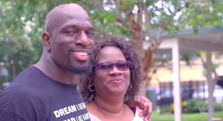 WWE, Titus O'Neil