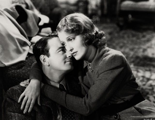 Lew_Ayres-Jeanette_MacDonald_in_Broadway_Serenade
