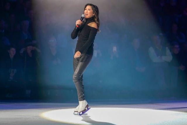 NASHVILLE, TENNESSEE – NOVEMBER 18: Kristi Yamaguchi speaks at the Scott Hamilton & Friends Nashville Ice Show at Bridgestone Arena on November 18, 2018 in Nashville, Tennessee. (Photo by Ed Rode/Getty Images for The Scott Hamilton Cares Foundation)