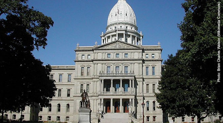 Michigan-state-capitol-672