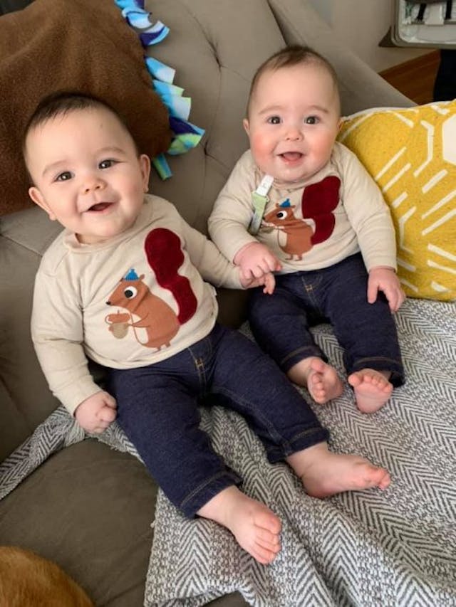 Journalist has miracle twins after infertility: The struggle was ‘so worth it’ image