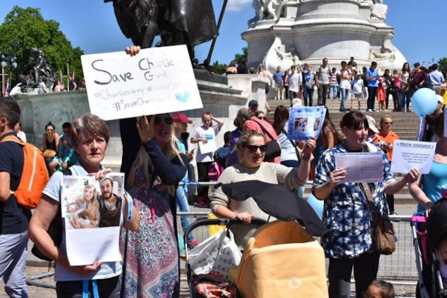 Hundreds gather outside of Buckingham Palace to support Charlie Gard photo via Facebook