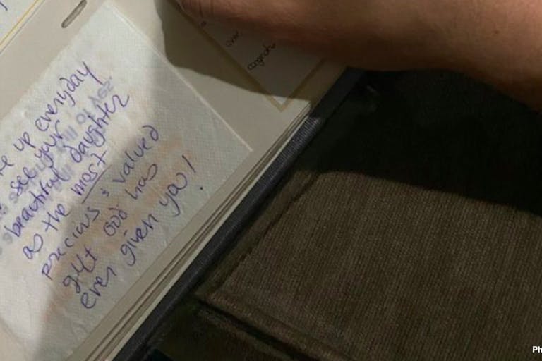 baby shower on flight