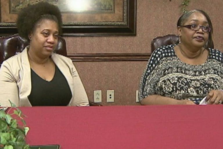 HT_mom_daughter_reunite_ml_150416_16x9_992