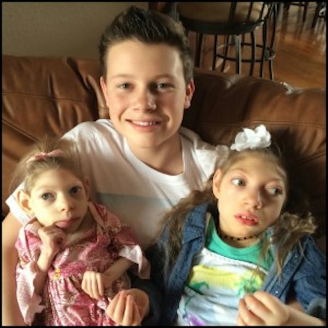 Lola, Cal, and Claire Hartley. Photo courtesy of TheHartleyHooligans.com. Lola, Cal, and Claire Hartley.