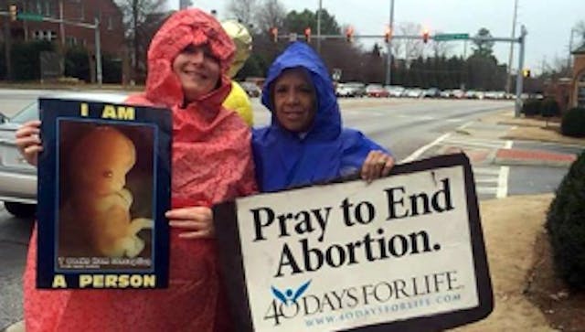 Volunteers from the 2014 Marietta 40 Days for Life