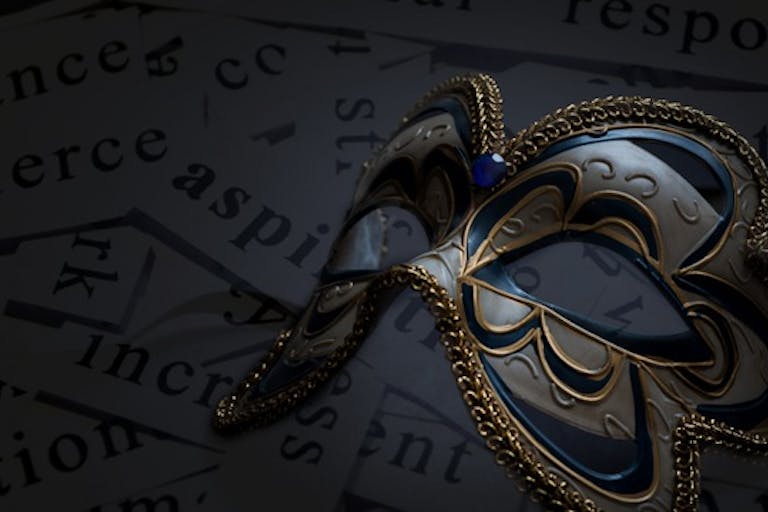 words-mask