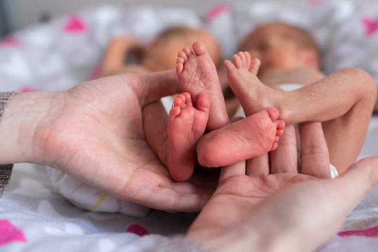 twins, premature
