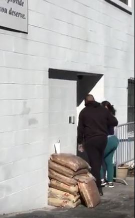 Abortion clinic security guard escorts alleged assailant inside clinic