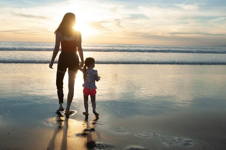 amputee pregnant caitlin conner