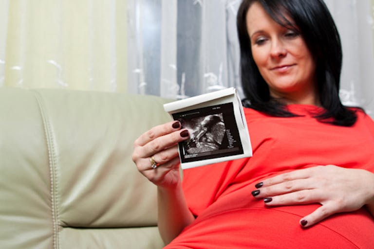 dreamstime_licensed_pregnant