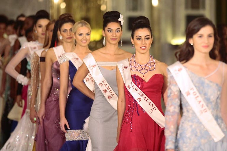 Miss Samoa, New Zealand, abortion