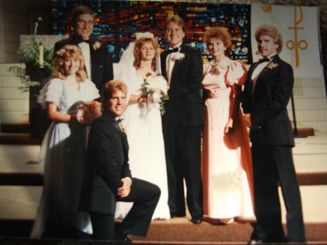 The author Julie Leon at her wedding. Photo courtesy of Julie Leon. turner syndrome