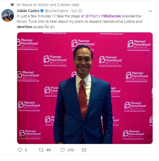 Julian Castro June 2019 We Decide Forum w Planned Parenthood (Image: Twitter) Image: Julian Castro June 2019 We Decide Forum w Planned Parenthood (Image: Twitter)