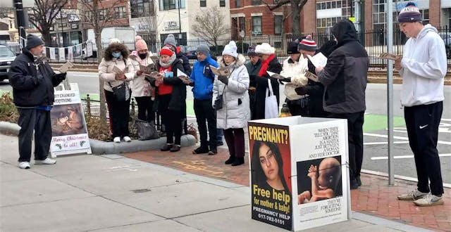 Caroling in Boston (Photo courtesy of Pro-Life Action League) Caroling in Boston (Photo courtesy of Pro-Life Action League)