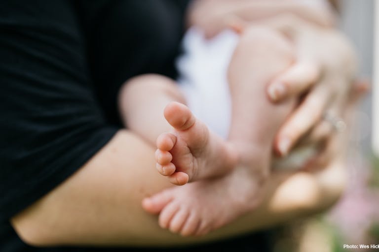 airports, breastfeeding, nursing, lactation, baby