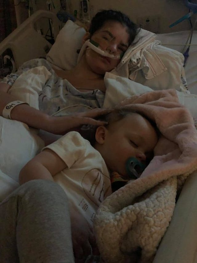 Dana fought cancer with daughter Aries by her side. via facebook