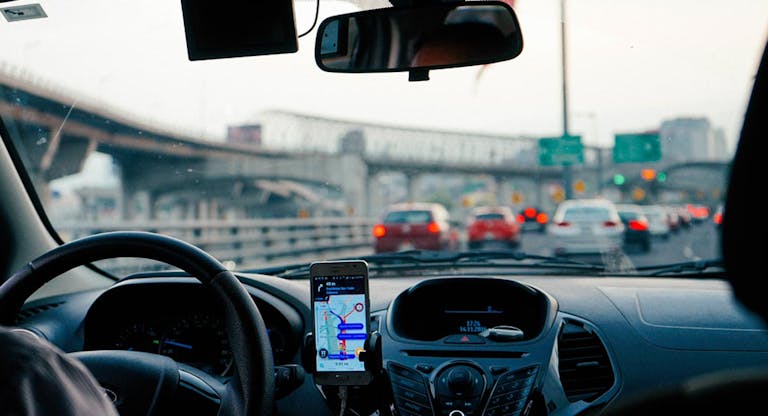 dan-gold-176712-unsplash-uber