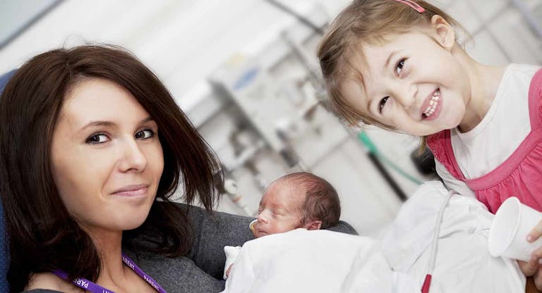 mother-children-newborn-baby