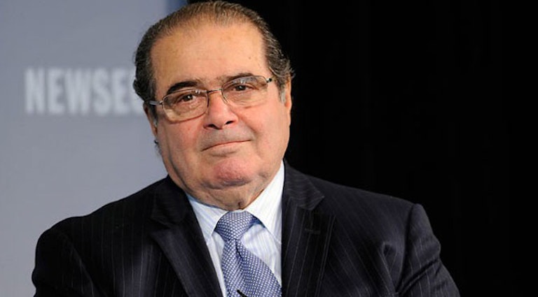 scalia-672