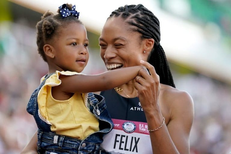 Photo shared on Facebook (16)