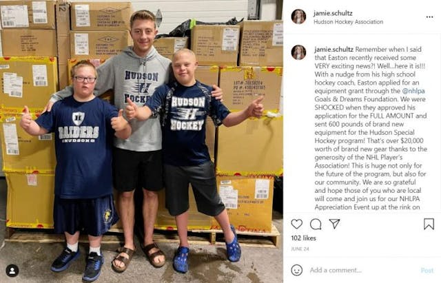 Wisconsin high school grad’s efforts help students with special needs to play hockey image