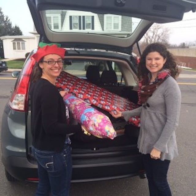Volunteers at the pregnancy center Volunteers at the pregnancy center