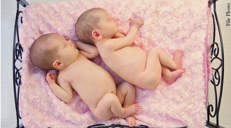 twins-pink-sleeping
