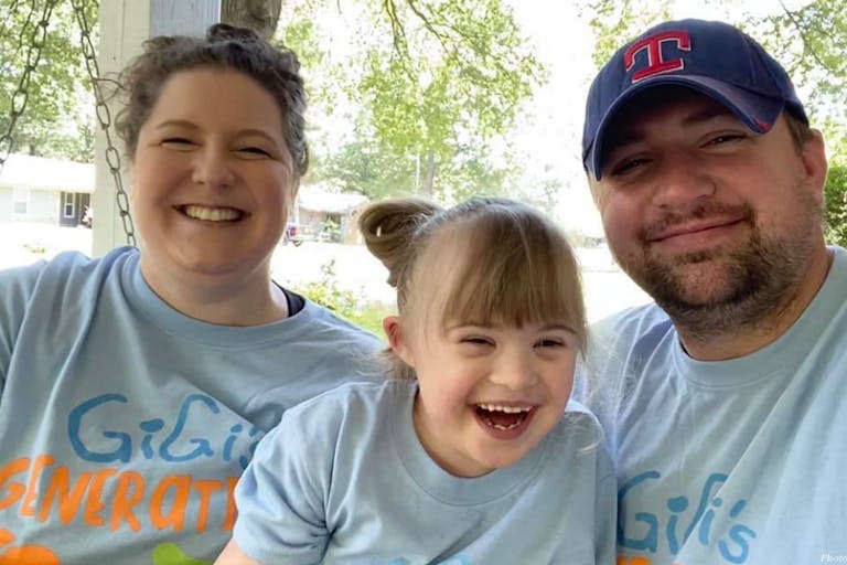 Photo shared on Facebook (3)