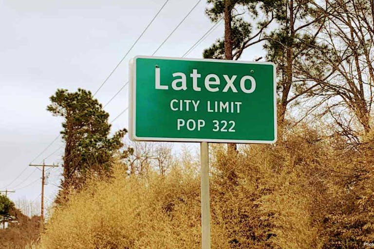 latexo sign mark lee dickson