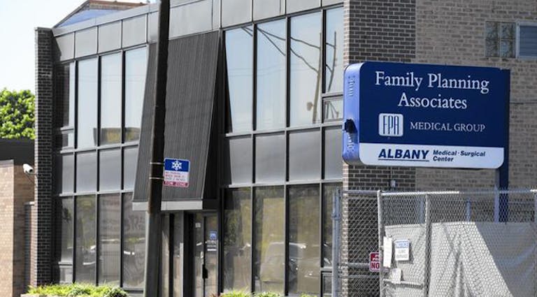 Albany-Medical-Surgical-Center-Chicago-Abortion-Clinic-672