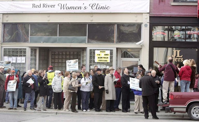 Fargo Red River Womens Clinic Pro-Life Protest