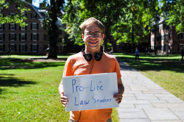 Yale students, Tokman