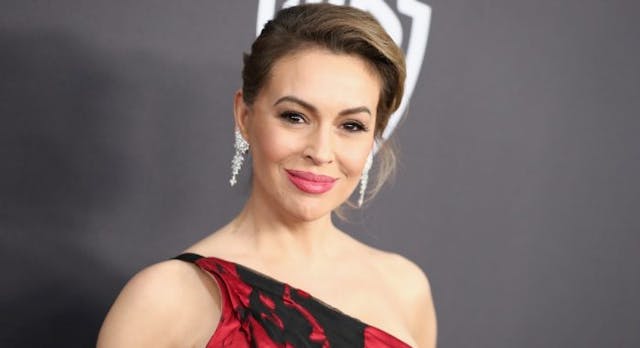 Alyssa Milano attends the InStyle And Warner Bros. Golden Globes After Party 2019 at The Beverly Hilton Hotel on January 6, 2019 in Beverly Hills, California. (Getty Images) Alyssa Milano, El Salvador