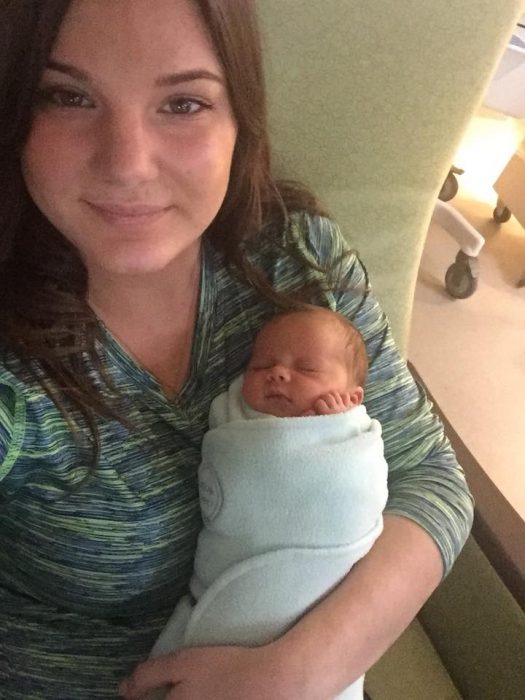 Teen diagnosed with brain tumor in third trimester gives birth to healthy daughter image