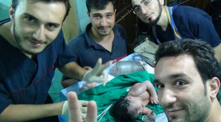 Syria-Hospital-Delivery-672