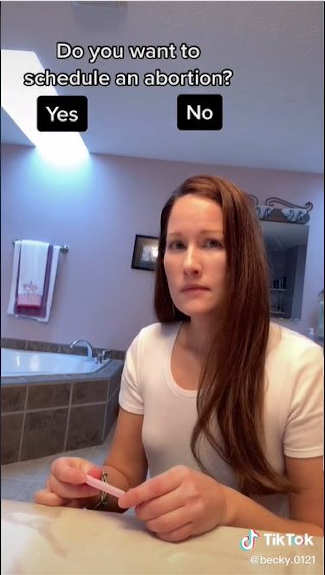 Teen mom canceled abortion: ‘Children are NOT a detriment to our success’ image