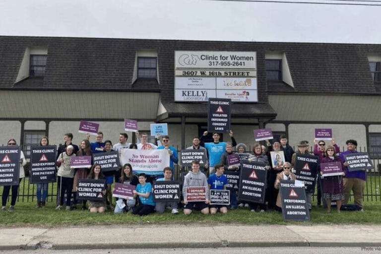 students for life clinic for women