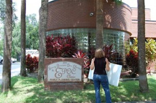 via Michelle Herzog’s Facebook Michele Herzog at abortion clinic _1966575157450086872_n