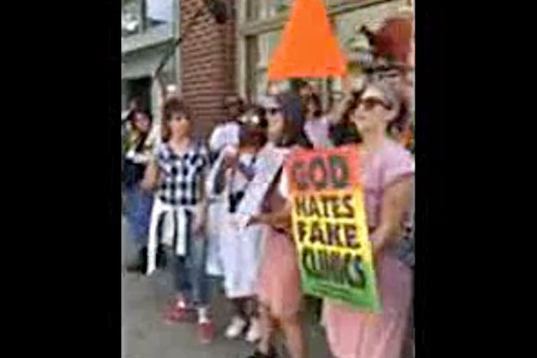 pregnancy-center-protest