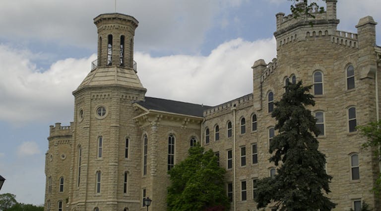 Wheaton_College_Blanchard_Hall