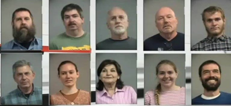 Eleven pro-lifers charged with FACE 35961757968_n