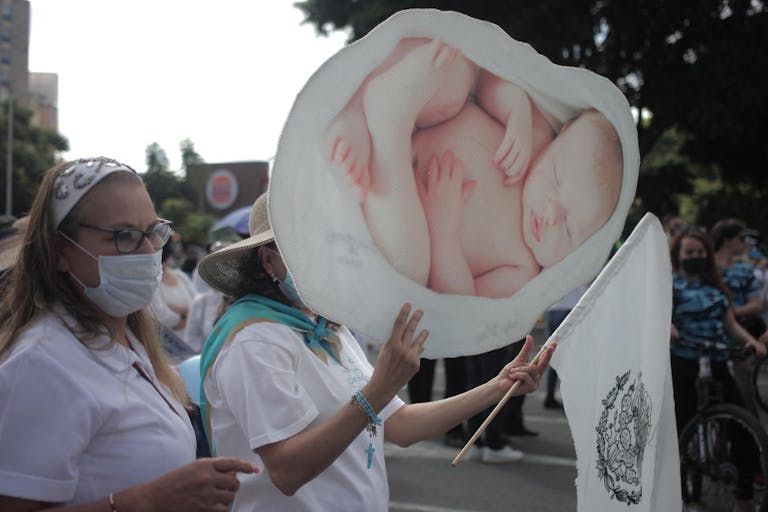 Marches Held In Mexico in Support to The Movement ‘For Women and Life’