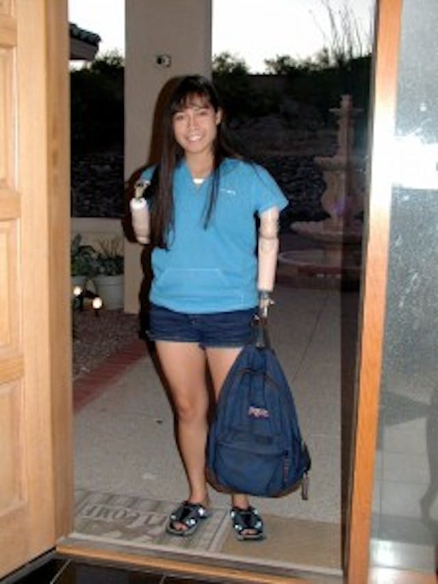 These pictures are property of Jessica Cox Motivational Services and may not be used without permission.
Please direct questions to Patrick Chamberlain at admin@rightfooted.com. These pictures are property of Jessica Cox Motivational Services and may not be used without permission. Please direct questions to Patrick Chamberlain at admin@rightfooted.com.