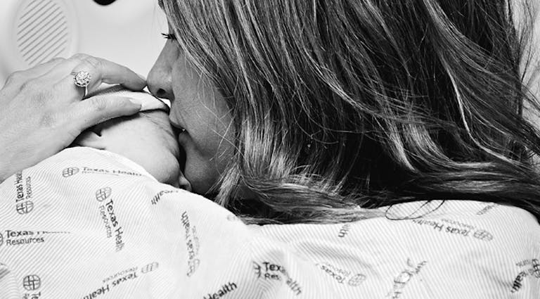 adoptivemom-lg