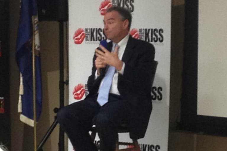 2012.08.25.Richmond-RadioOneForum02-w800