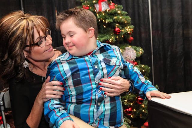 (Reserved Copyright 2013 Shealah Craighead Photography/SarahPAC) Sarah Palin, Down syndrome, Christmas, Good Tidings and Great Joy